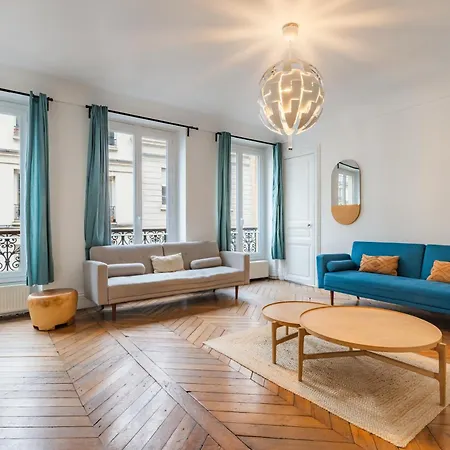 Elegant In The Heart Of Historic شقة باريس