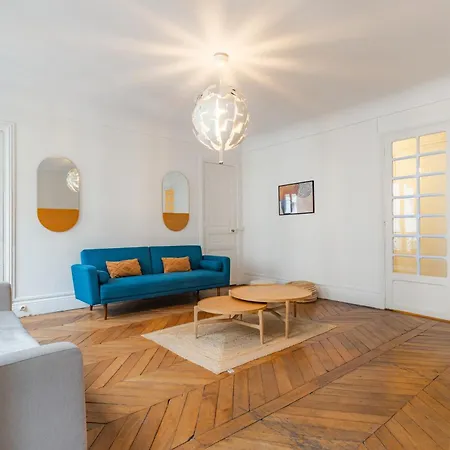 Apartmán Elegant In The Heart Of Historic *